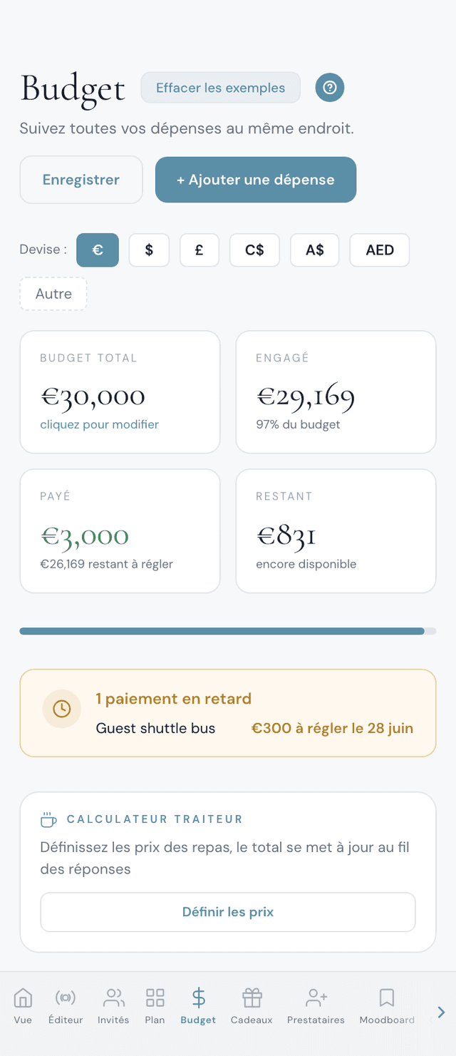 Application de budget mariage sur iPhone montrant budget total, dépenses engagées, rappels de paiement et calcul traiteur automatique