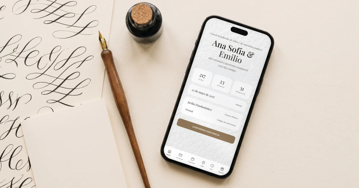Texto para invitación de boda: un teléfono muestra el texto de la invitación junto a hojas de caligrafía